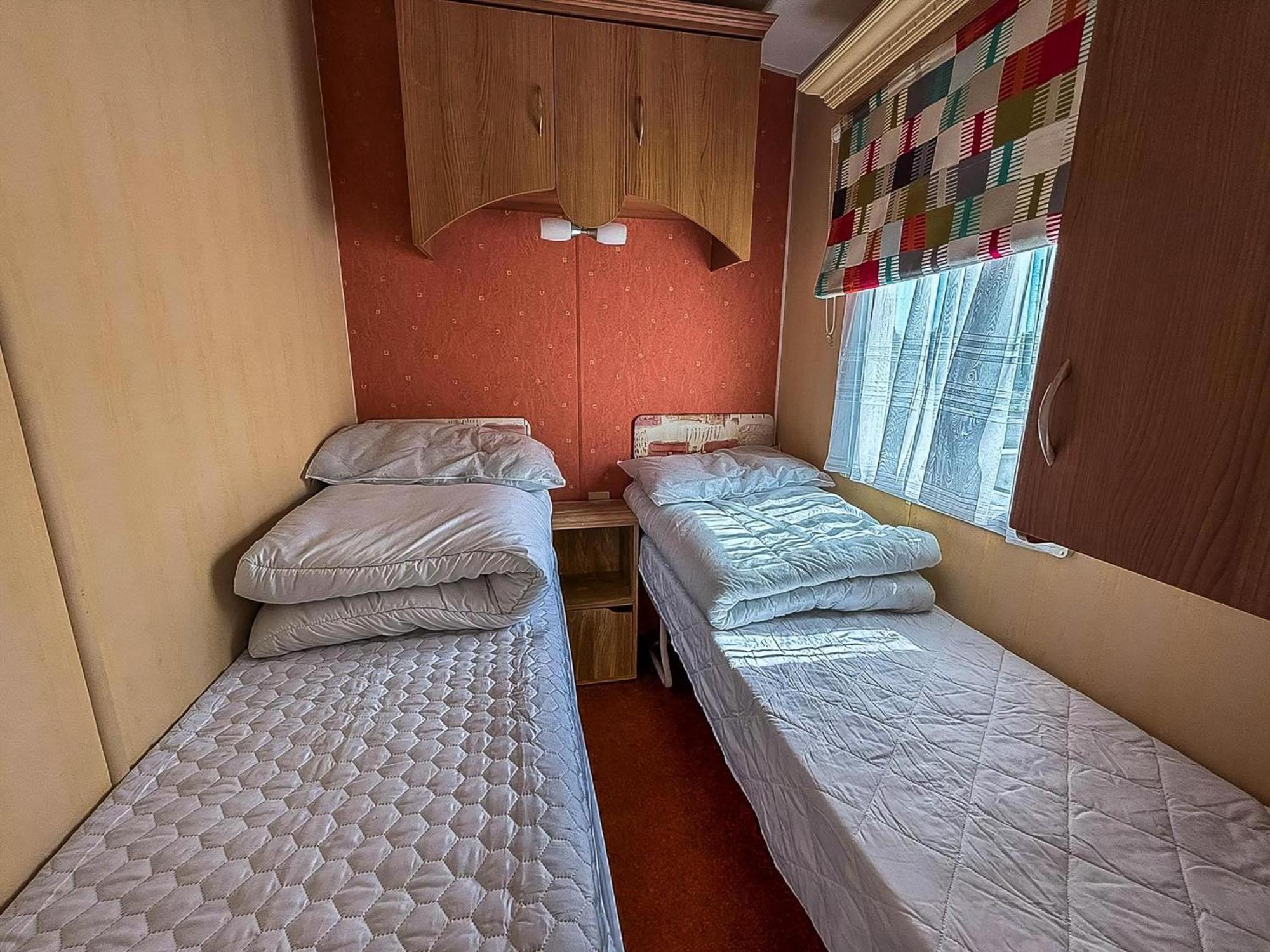 Superb Caravan By The Seaside In Kessingland, Suffolk Ref 90040Sg Benacre المظهر الخارجي الصورة