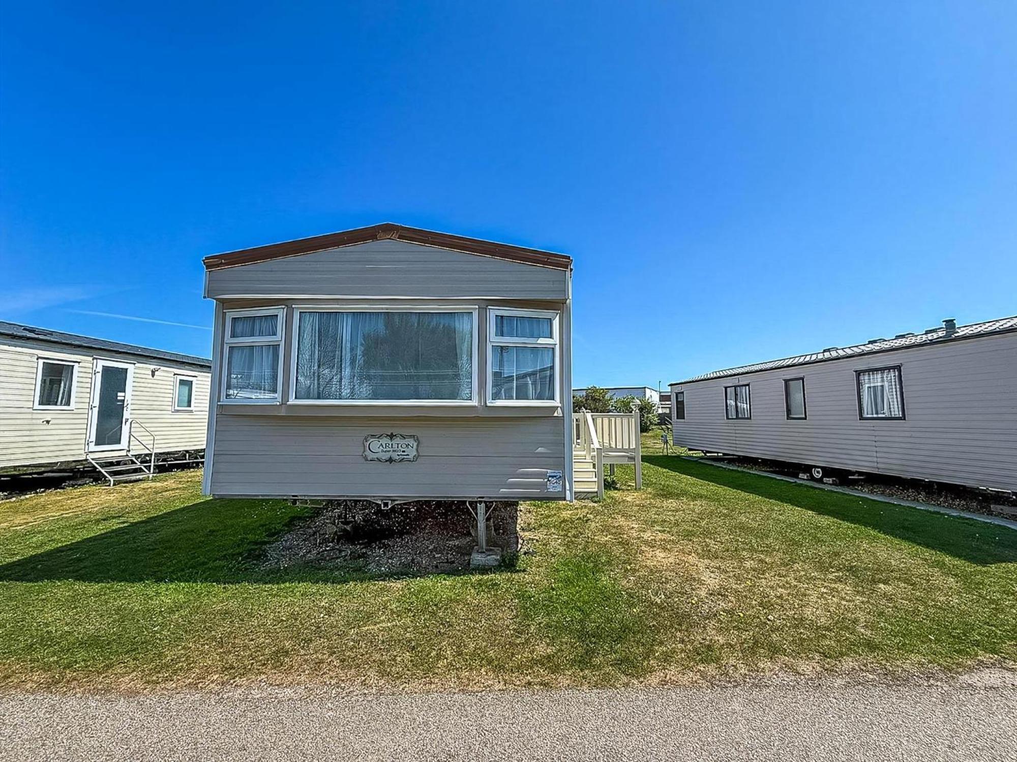 Superb Caravan By The Seaside In Kessingland, Suffolk Ref 90040Sg Benacre المظهر الخارجي الصورة